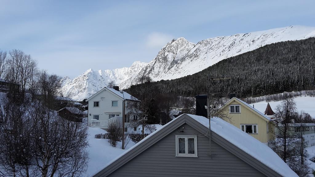 Lyngen Apartments Lyngseidet Cameră foto